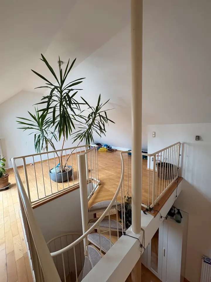 5 Zimmer Wohnung mit 97 m² in Deggendorf – Bild 1