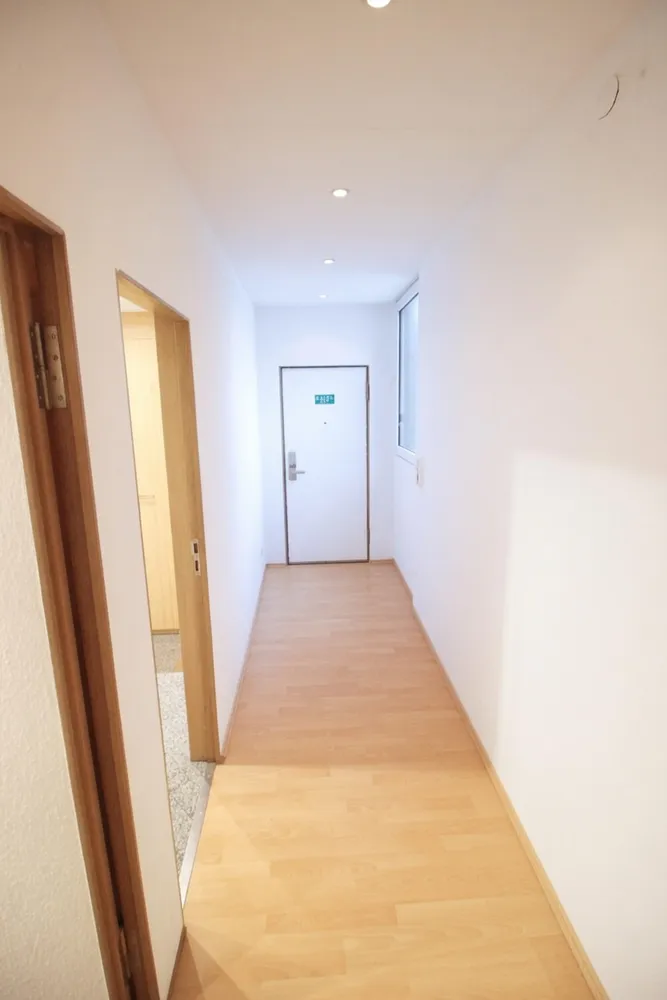 4 Zimmer Wohnung mit 100 m² in Frankfurt am Main – Bild 11