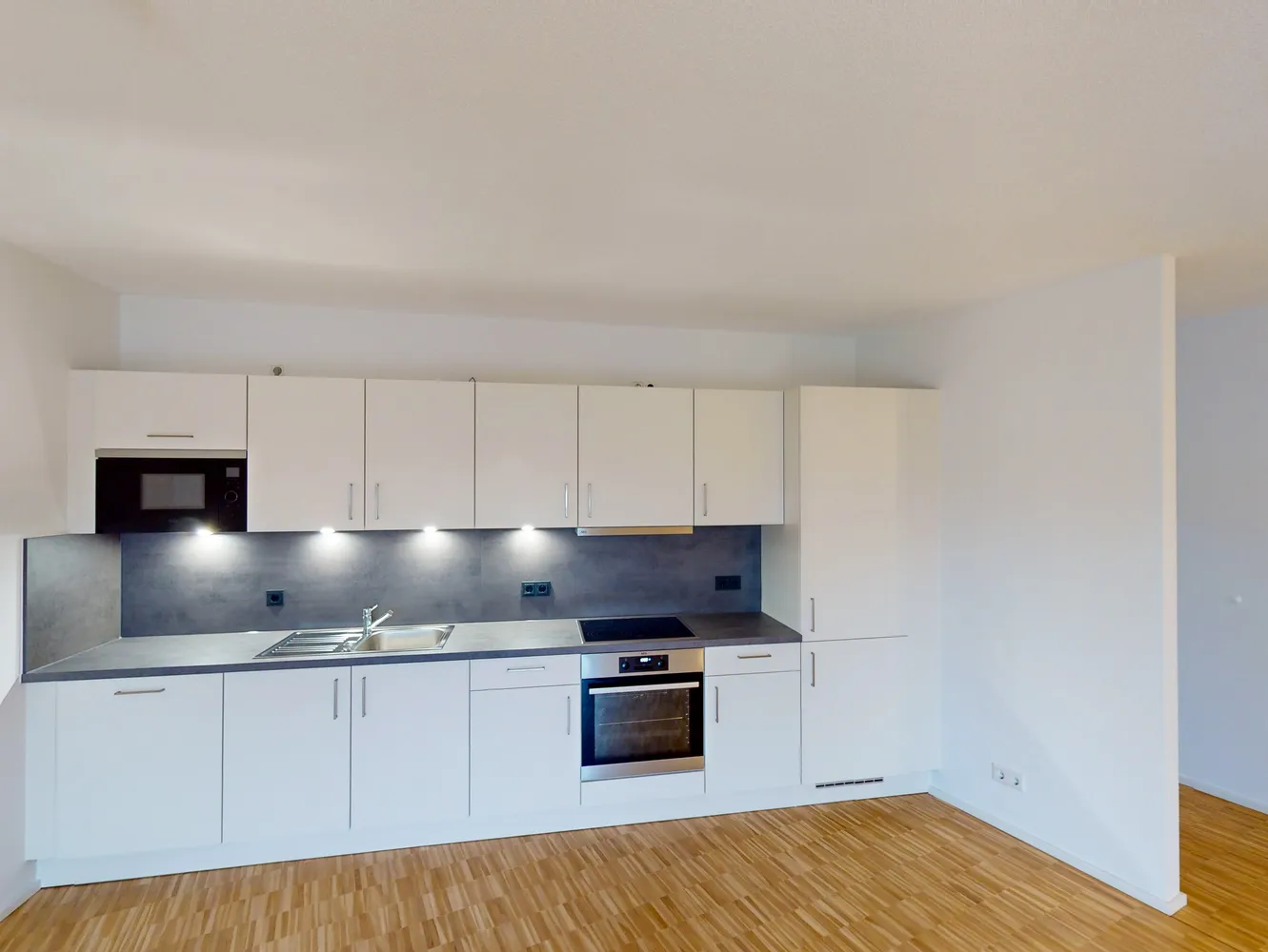 3 Zimmer Wohnung mit 99 m² in Düsseldorf – Bild 2