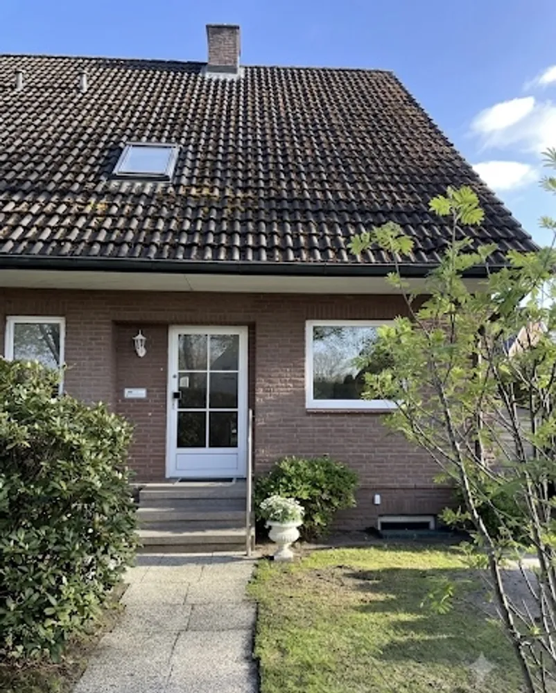 4 Zimmer Haus mit 113 m² in Lübeck – Bild 1