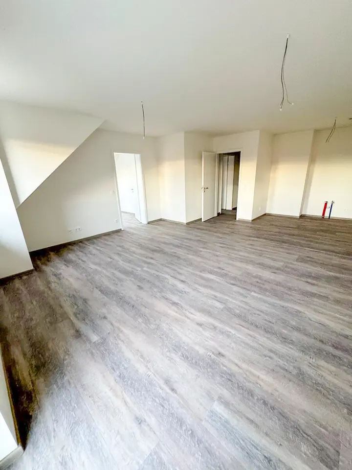 5 Zimmer Wohnung mit 118 m² in Coswig – Bild 1