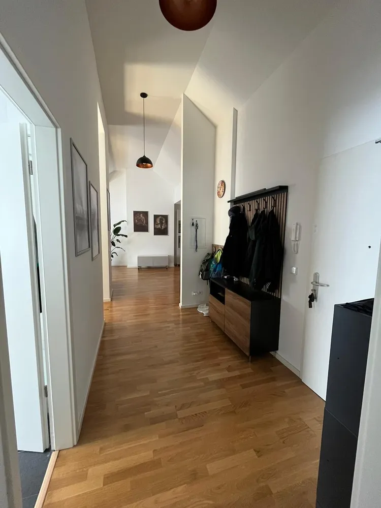 2 Zimmer Wohnung mit 90 m² in Berlin – Bild 5