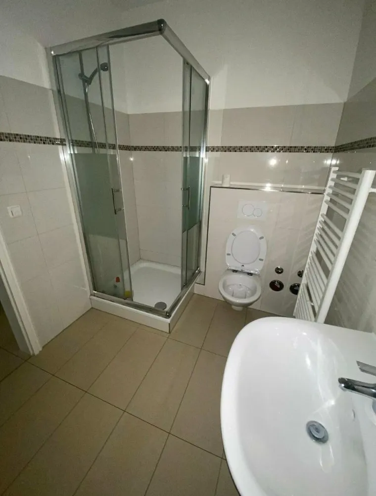 2 Zimmer Wohnung mit 63 m² in Lübeck – Bild 7