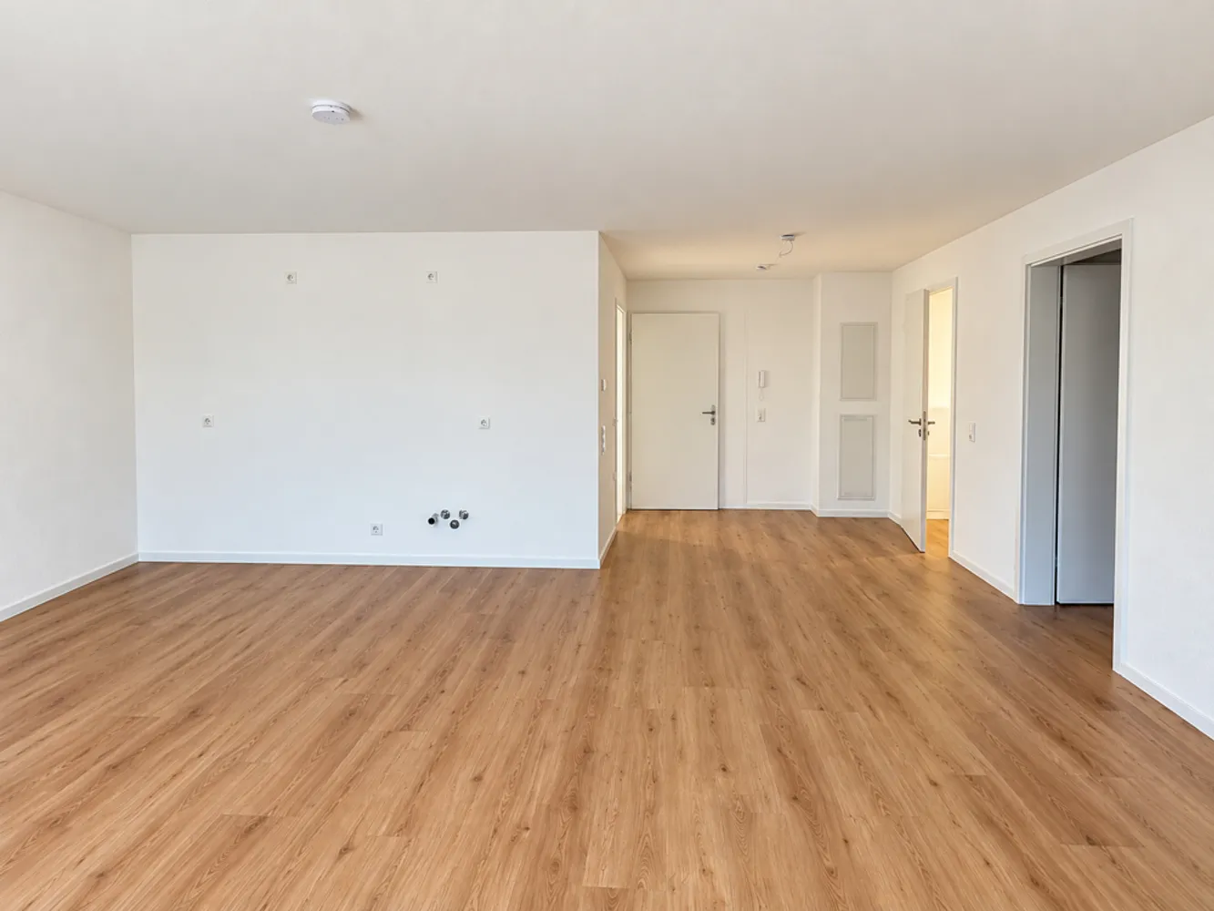 2 room apartment with 68 m² in Duisburg – Photo 2