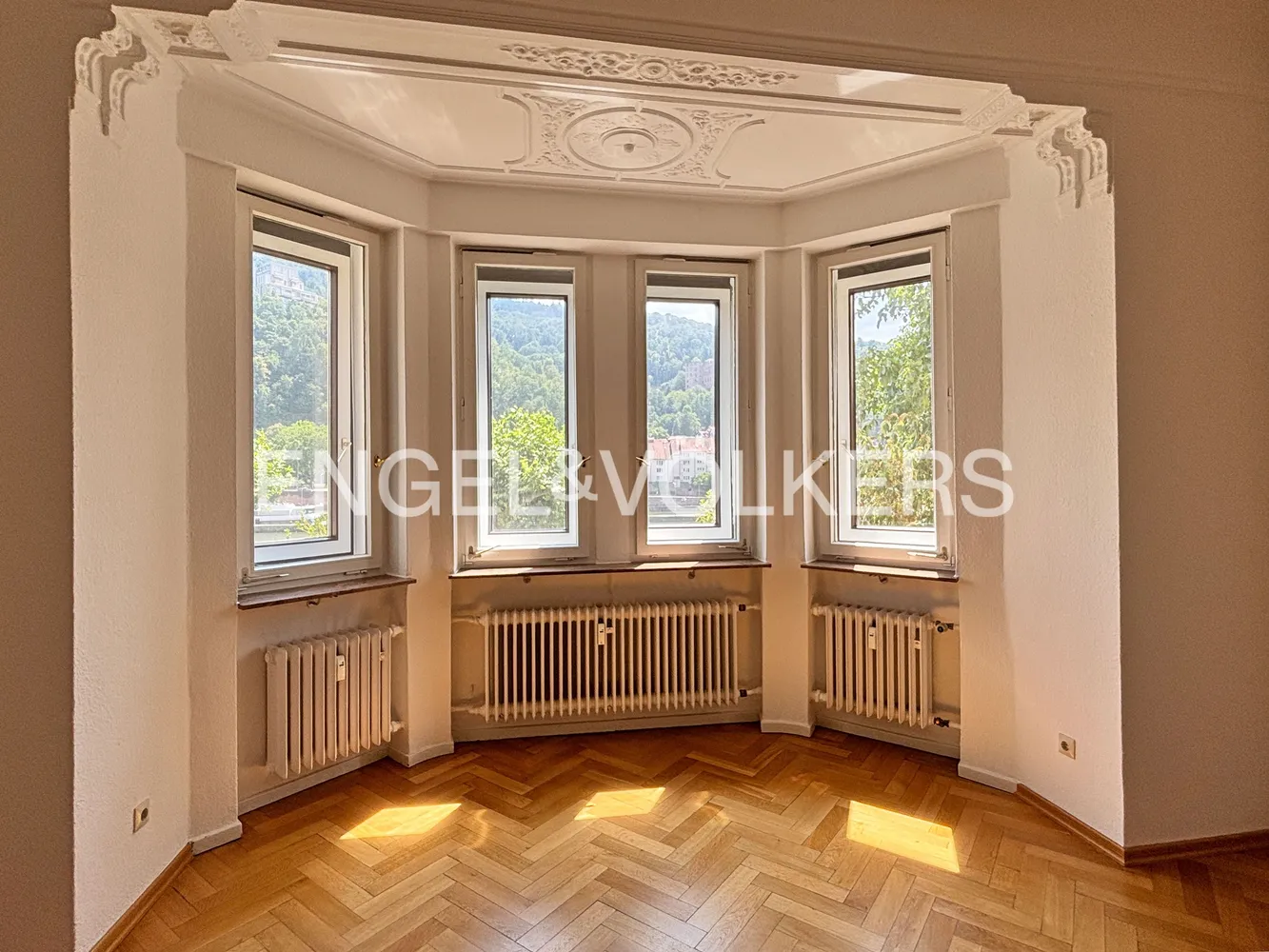 7 Zimmer Wohnung mit 200 m² in Heidelberg – Bild 1
