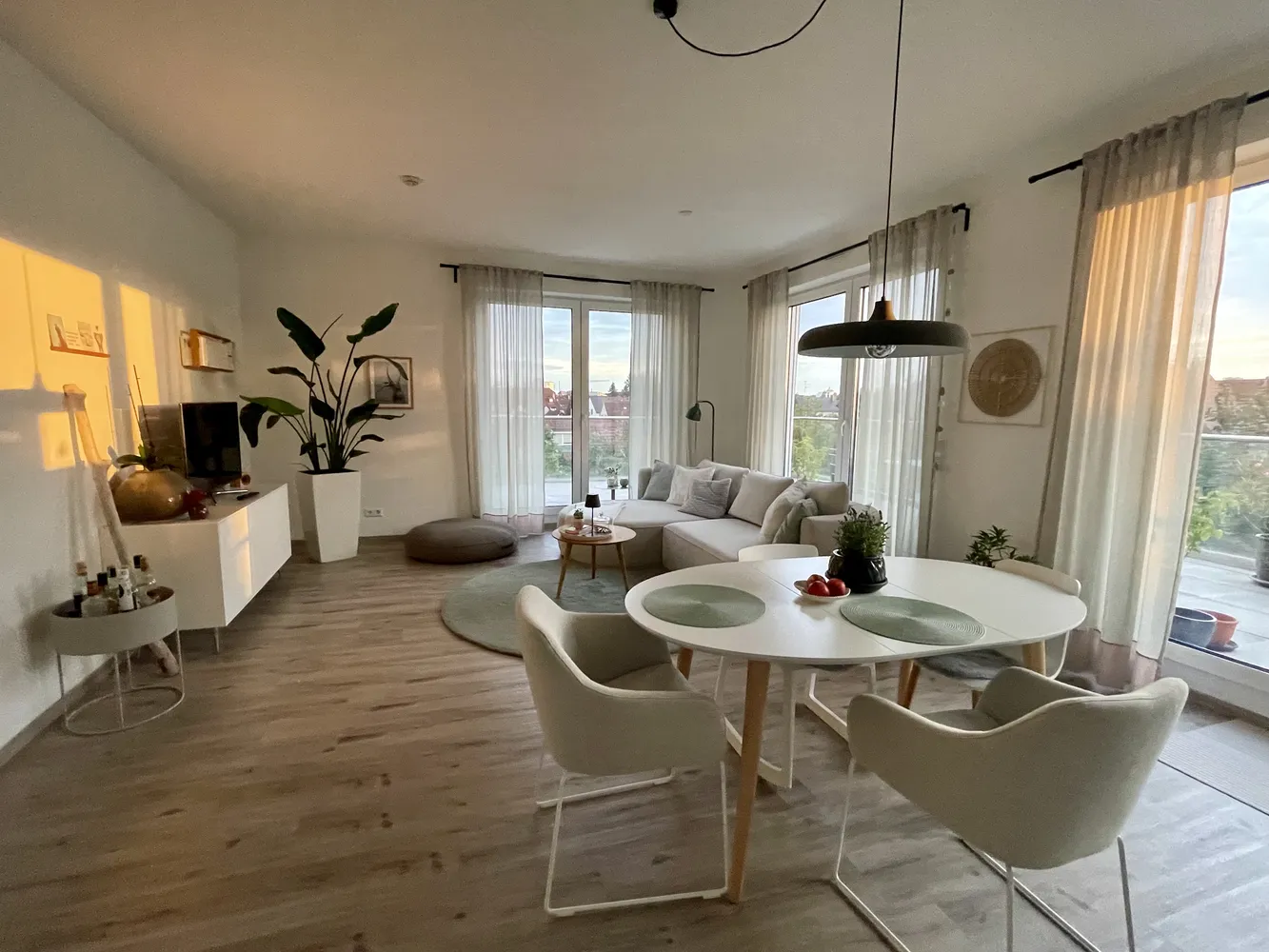 2 Zimmer Wohnung mit 68 m² in Augsburg – Bild 2