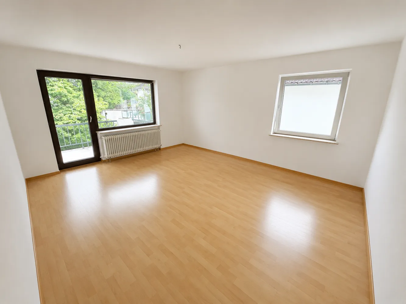 4 Zimmer Wohnung mit 90 m² in Frankfurt am Main – Bild 1