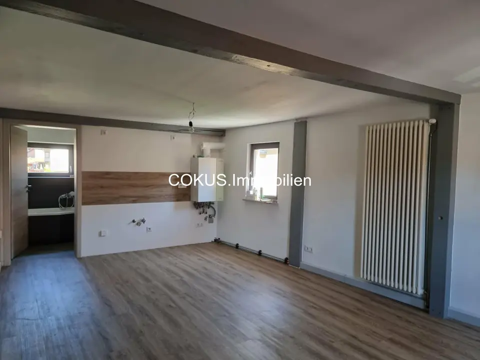 4 Zimmer Wohnung mit 130 m² in Schmalkalden – Bild 1