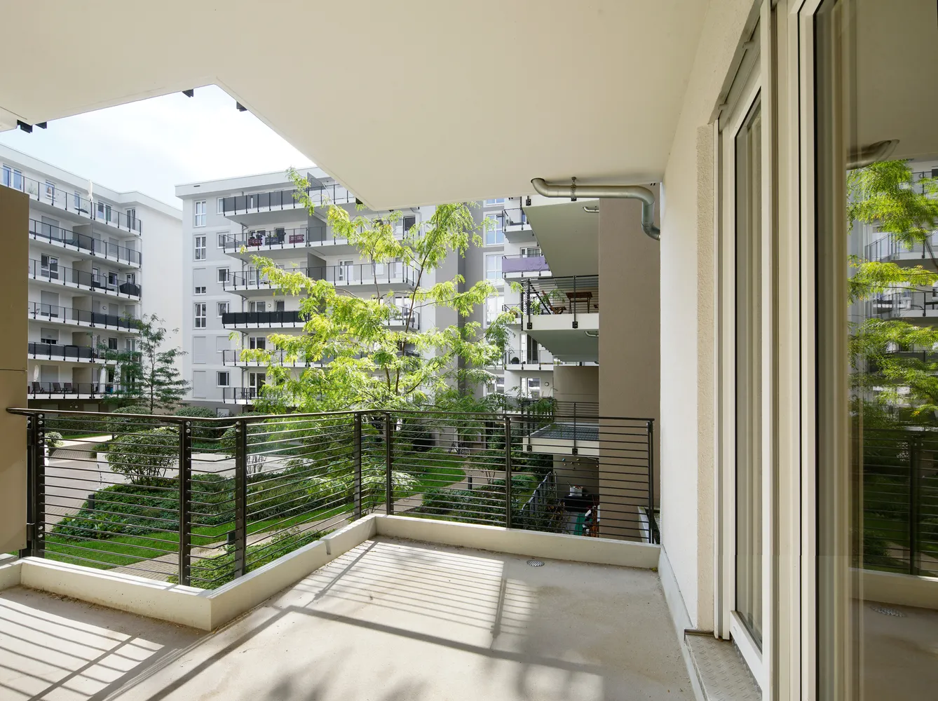 2 room apartment with 76 m² in Frankfurt am Main – Photo 1