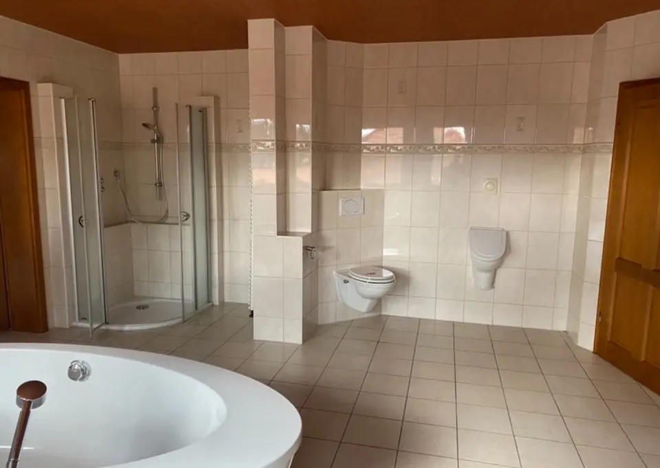 4 Zimmer Wohnung mit 160 m² in Leer – Bild 10