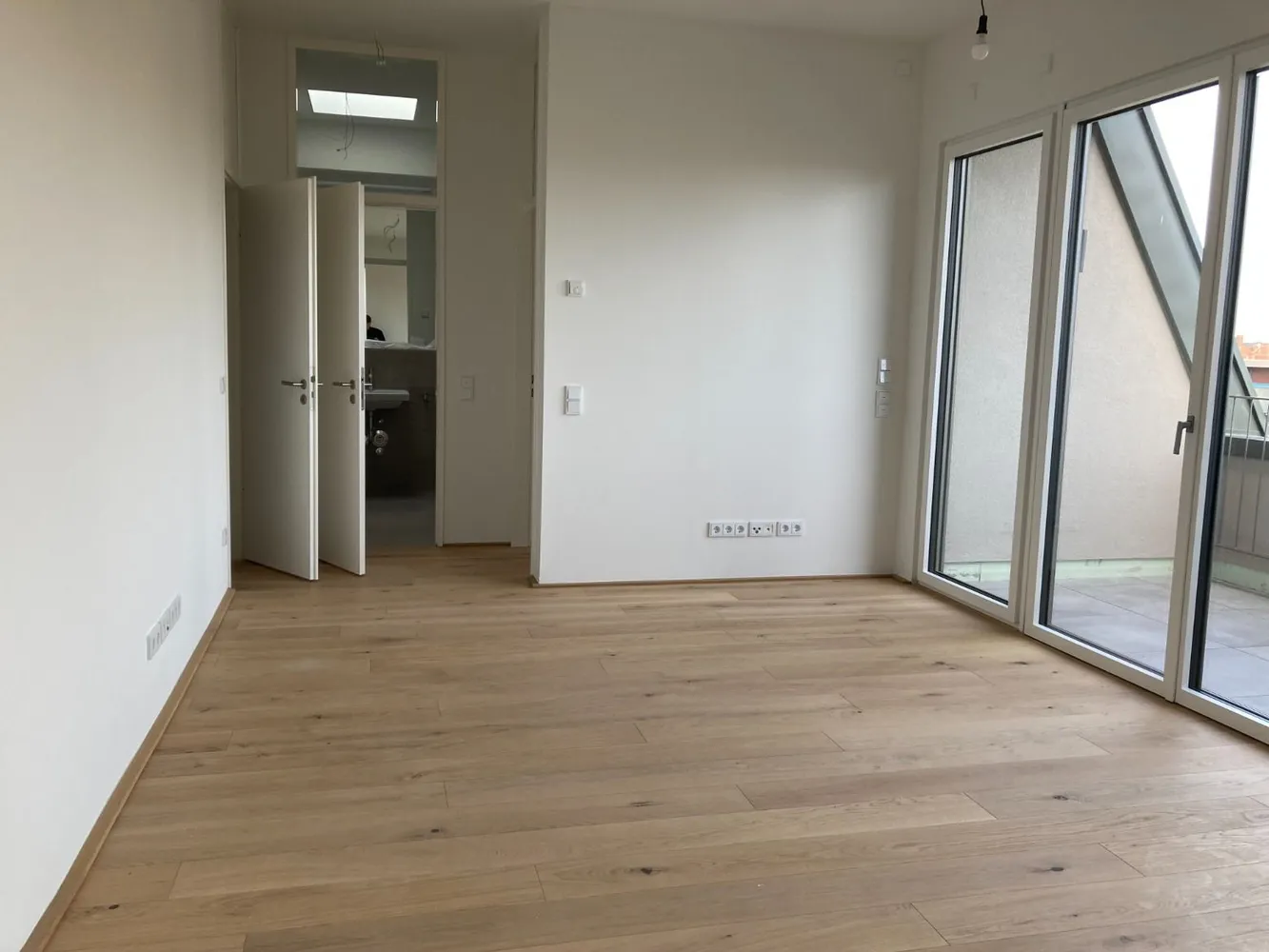 2 room apartment with 59 m² in Hanover – Photo 2