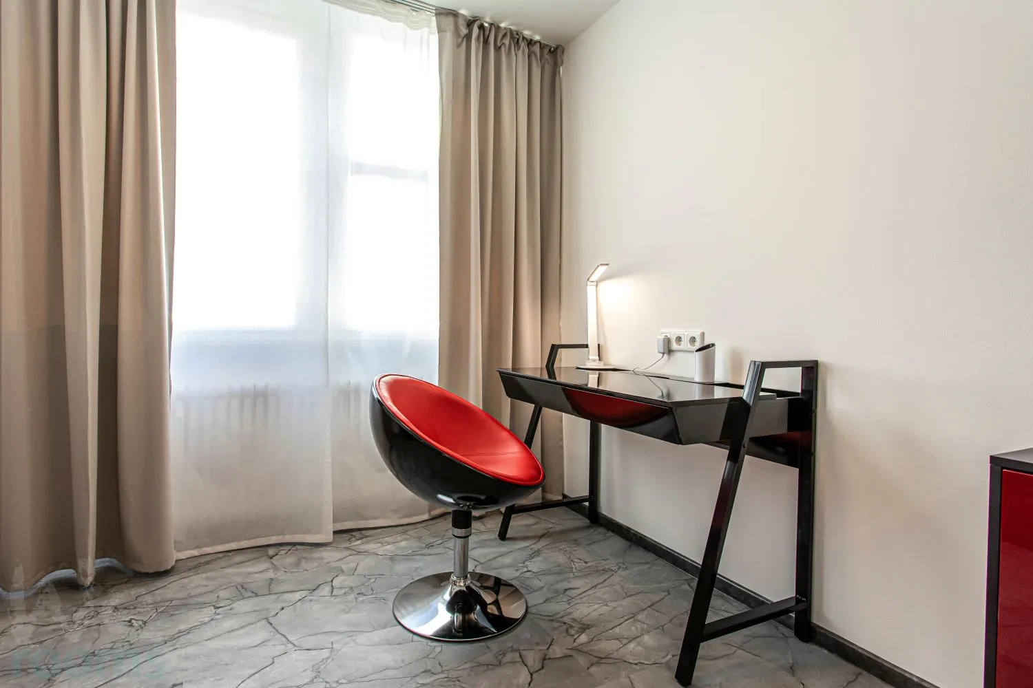 6 Zimmer Wohnung mit 19 m² in Frankfurt am Main – Bild 9