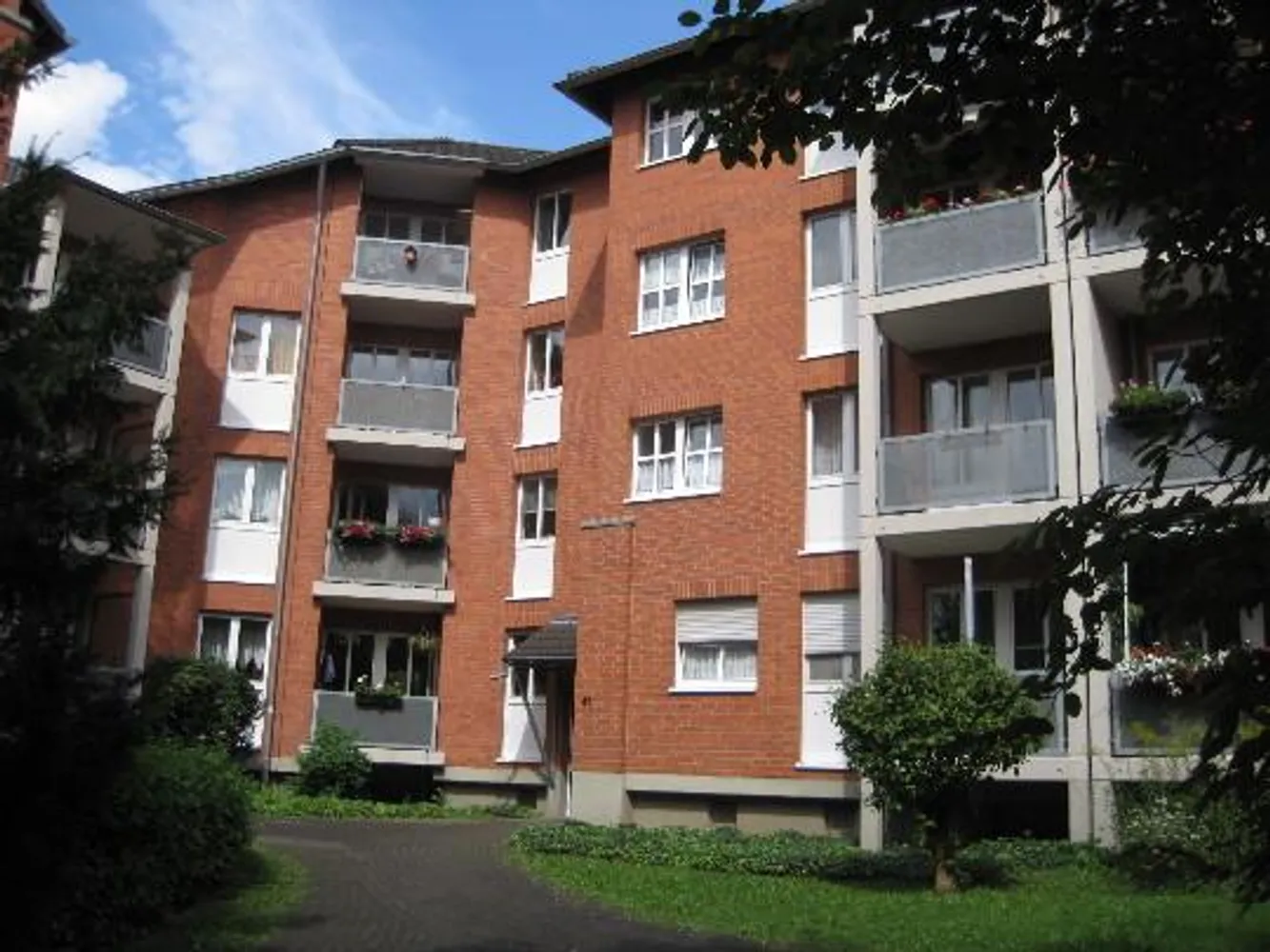 3 Zimmer Wohnung mit 77 m² in Köln – Bild 1