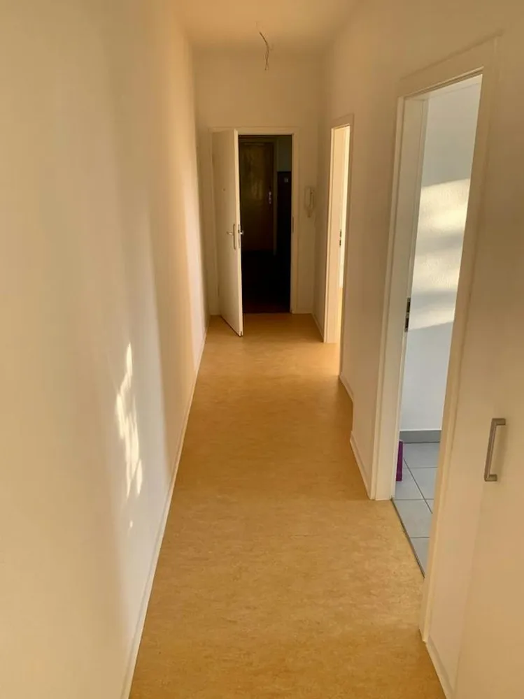 WG-Zimmer mit 13 m² in Frankfurt am Main – Bild 6