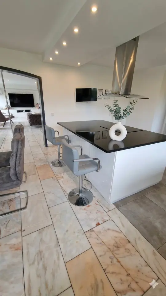 8 Zimmer Haus mit 228 m² in Wesel – Bild 2