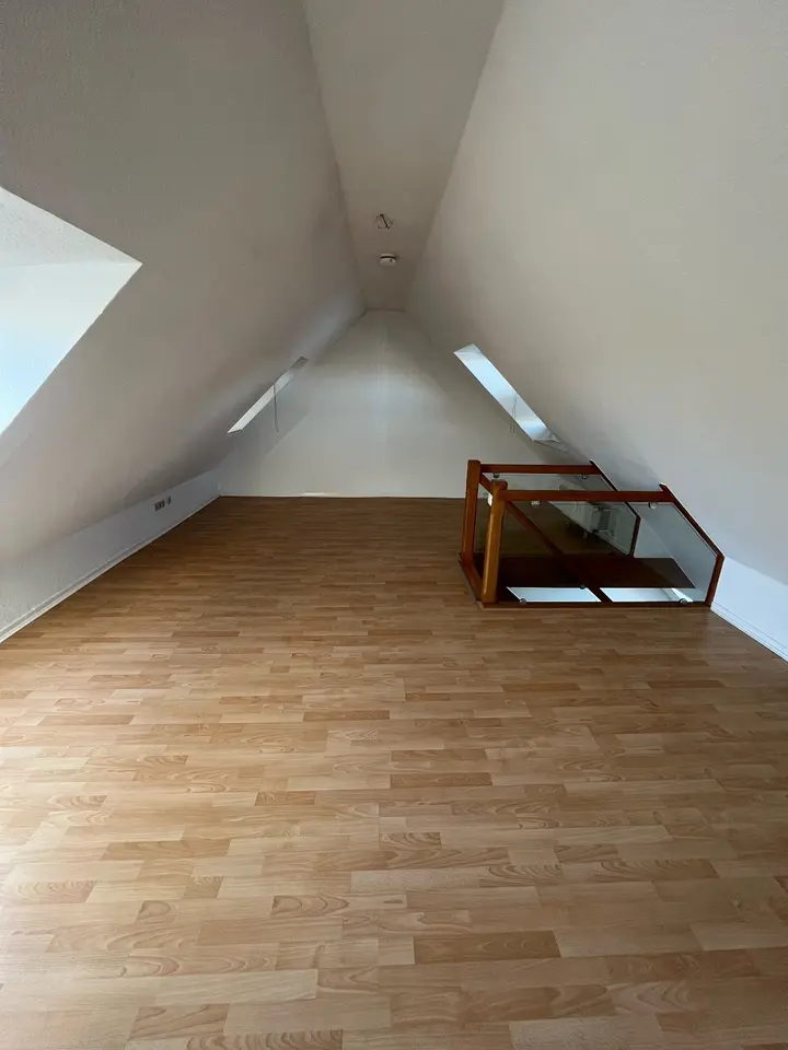 2 Zimmer Wohnung mit 75 m² in Kiel – Bild 5