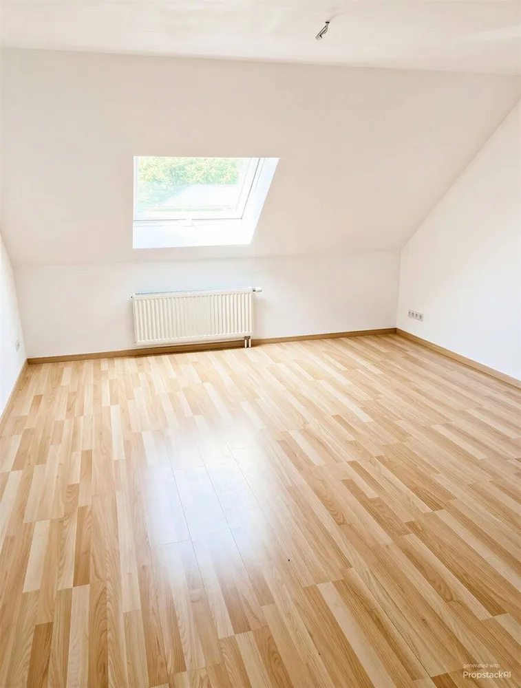2 Zimmer Wohnung mit 56 m² in Chemnitz – Bild 2