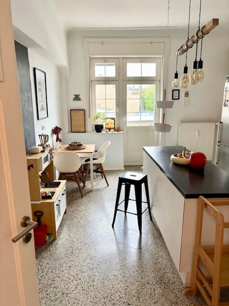 4 Zimmer Wohnung mit 115 m² in Wiesbaden – Bild 6