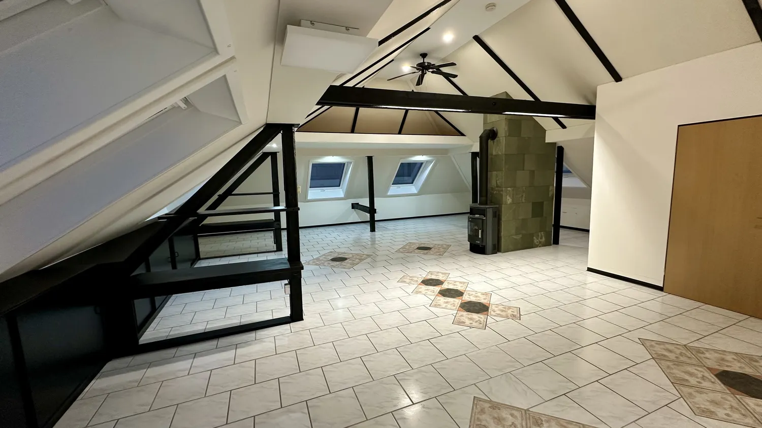2 Zimmer Wohnung mit 79 m² in Remscheid – Bild 2