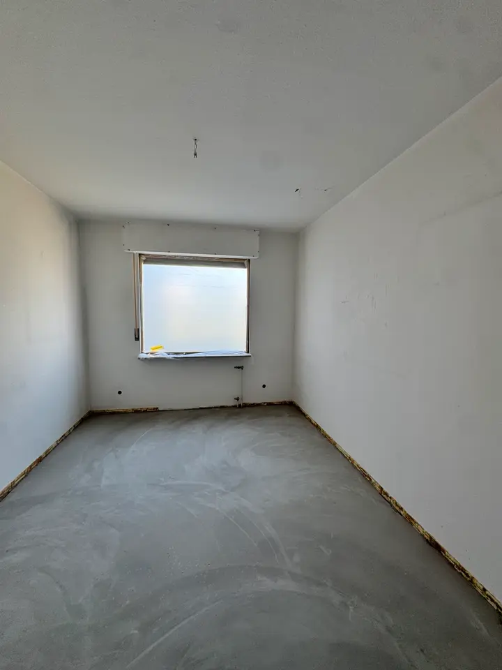 8 Zimmer Wohnung mit 18 m² in Augsburg – Bild 8