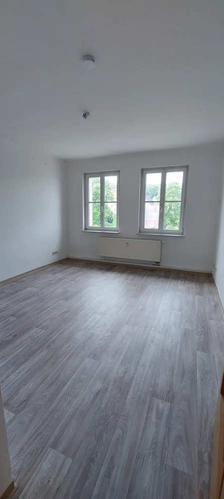 4 Zimmer Wohnung mit 86 m² in Suhl – Bild 2