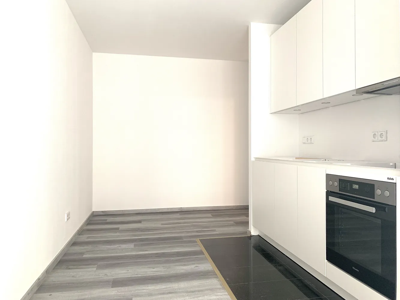 1 room apartment with 34 m² in Cologne – Photo 3