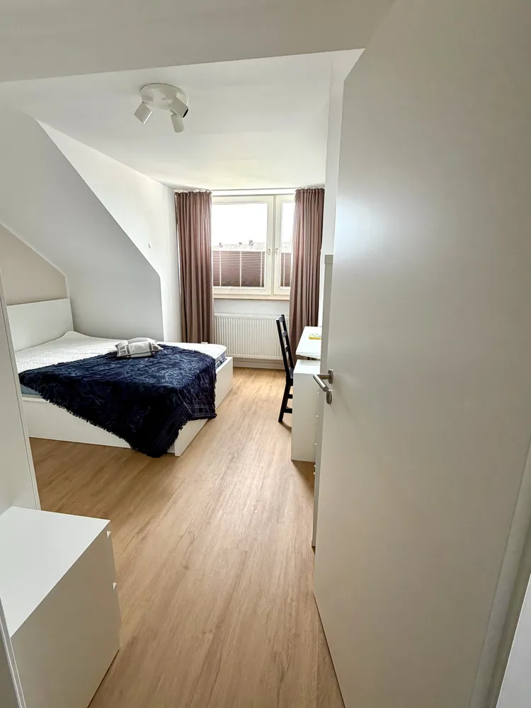 WG-Zimmer mit 20 m² in Düsseldorf – Bild 3