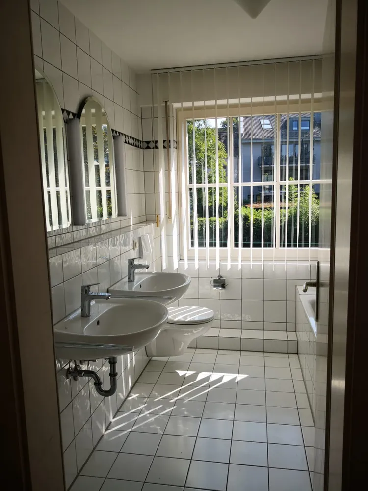 4 Zimmer Wohnung mit 108 m² in Düsseldorf – Bild 10