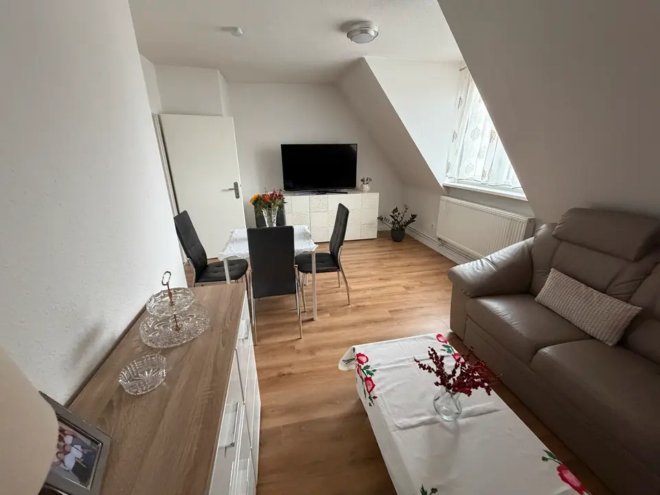 2 Zimmer Wohnung mit 40 m² in Wilhelmshaven – Bild 1