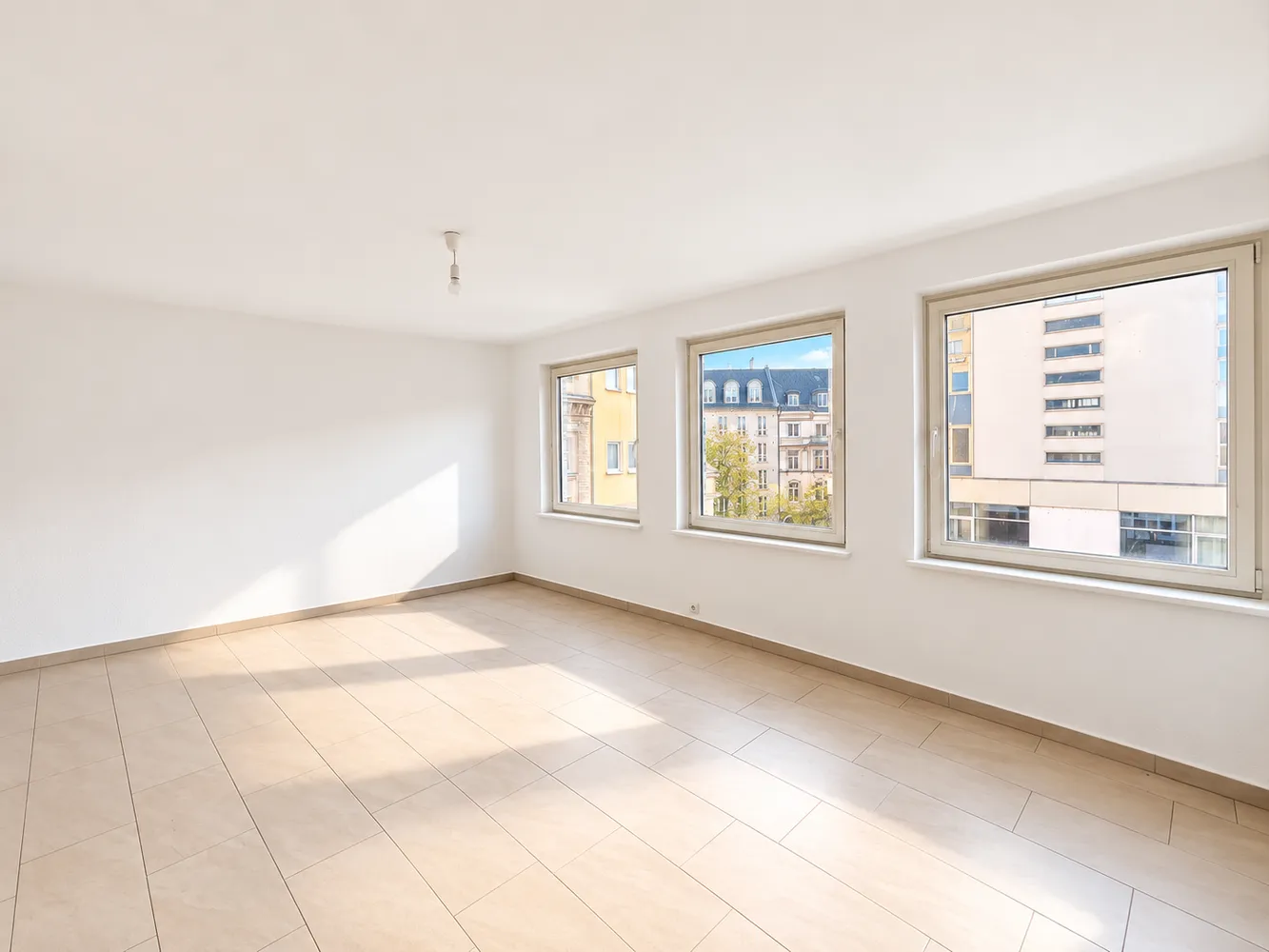 2 Zimmer Wohnung mit 60 m² in Wiesbaden – Bild 5