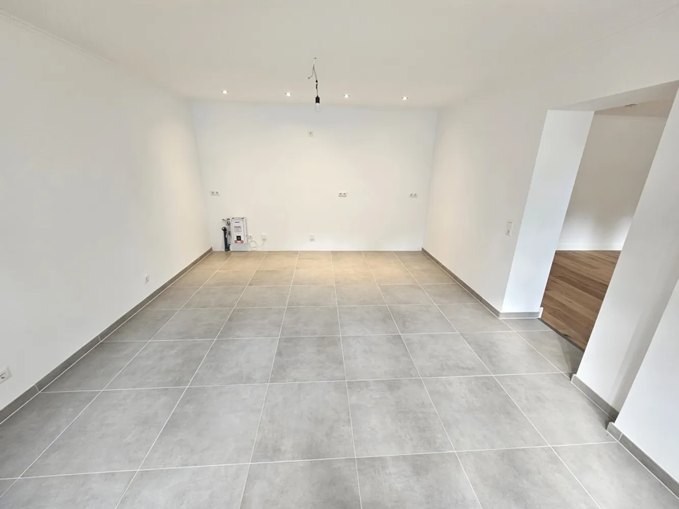 2 room apartment with 92 m² in Magdeburg – Photo 3