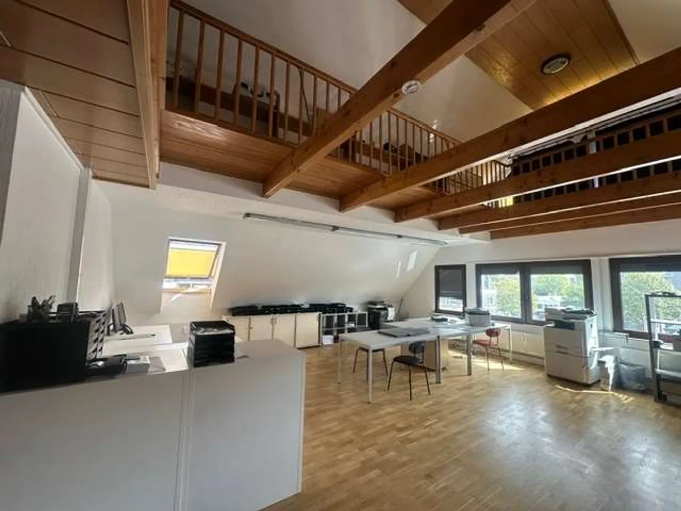 4 Zimmer Wohnung mit 140 m² in Essen – Bild 2
