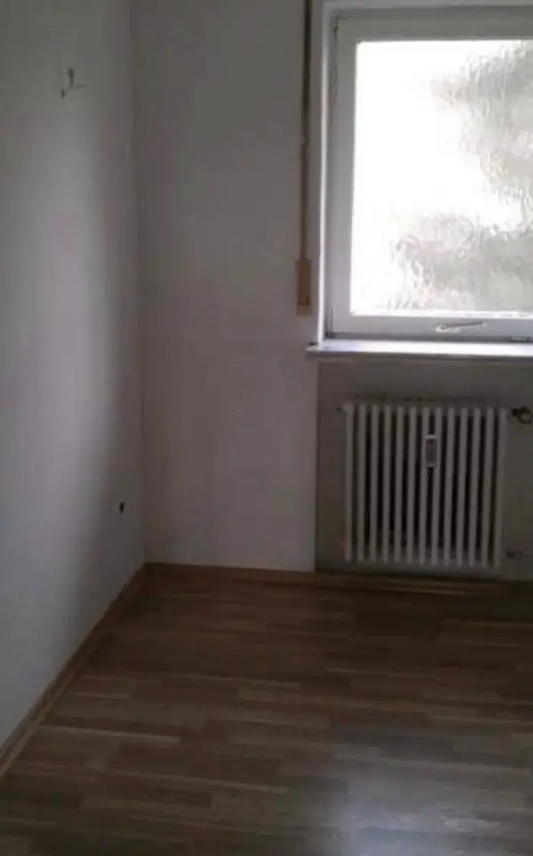 4 Zimmer Wohnung mit 93 m² in Erlangen – Bild 1