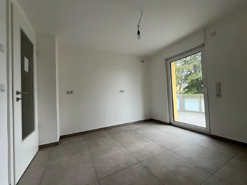 5 Zimmer Wohnung mit 155 m² in Coswig – Bild 2