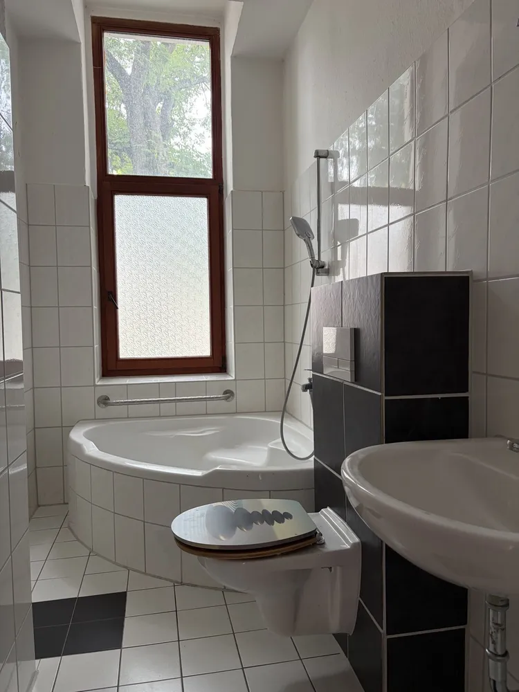 3 Zimmer Wohnung mit 73 m² in Magdeburg – Bild 2