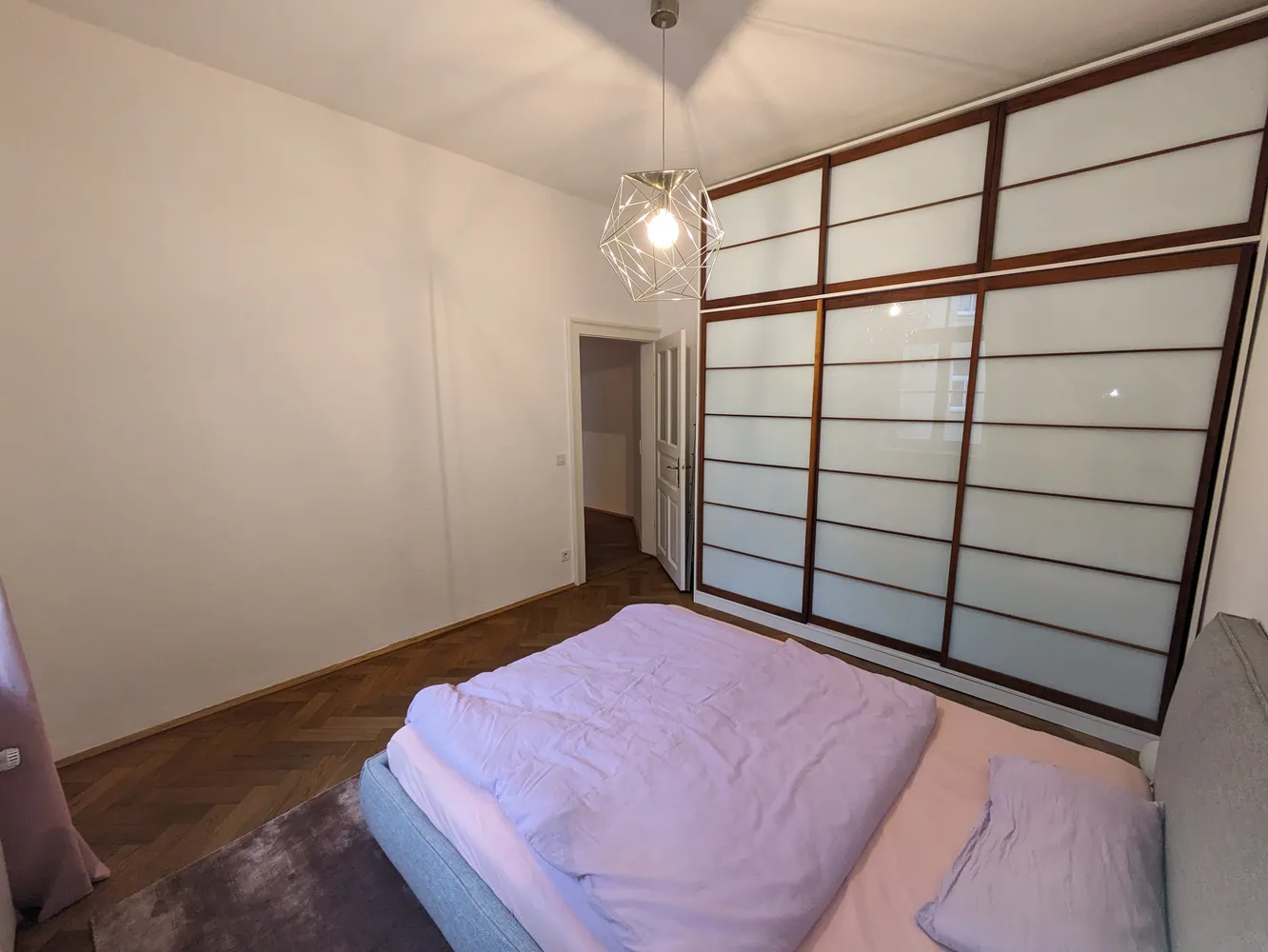 4 room apartment with 140 m² in Munich – Photo 4