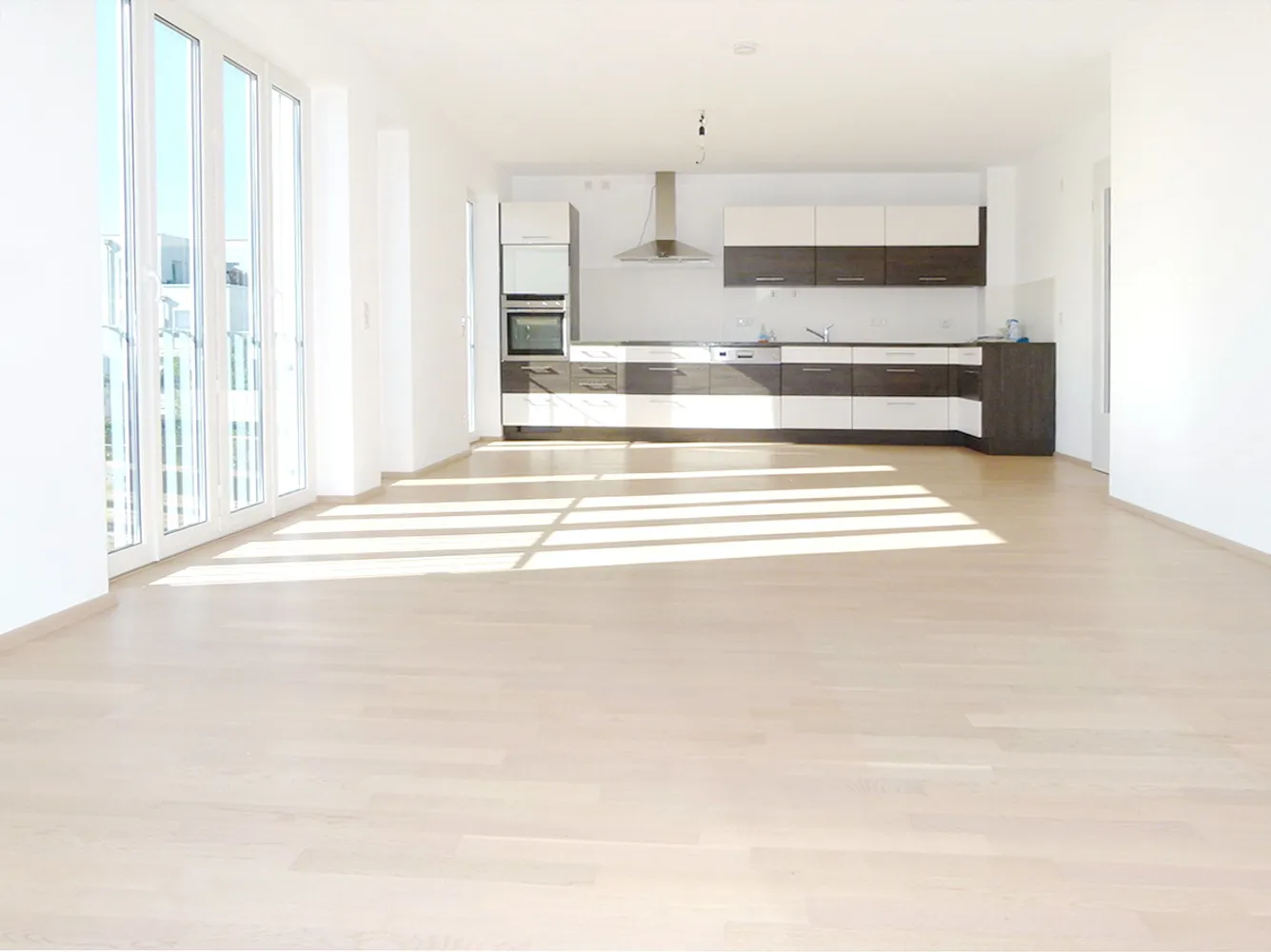 3 Zimmer Wohnung mit 111 m² in München – Bild 1