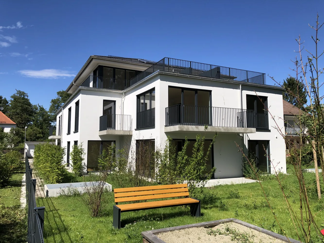 3 Zimmer Wohnung mit 84 m² in München – Bild 3