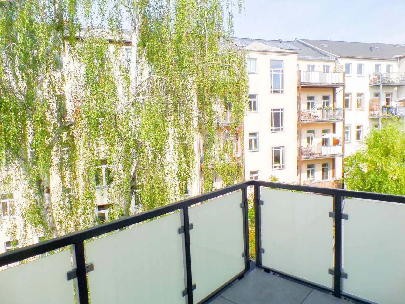 2 Zimmer Wohnung mit 86 m² in Dresden – Bild 5