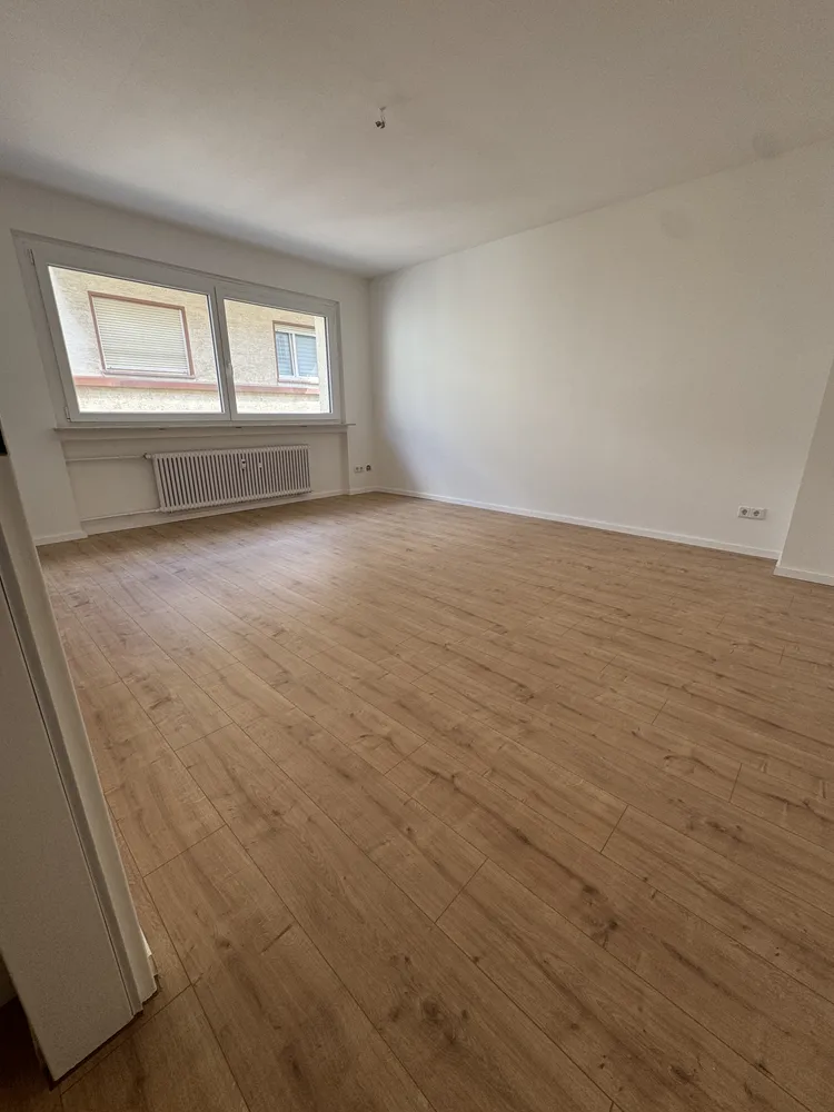 1 Zimmer Wohnung mit 30 m² in Frankfurt am Main – Bild 1