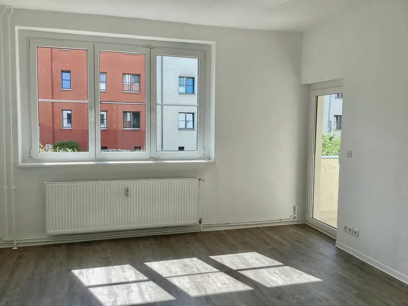 4 Zimmer Wohnung mit 69 m² in Magdeburg – Bild 1