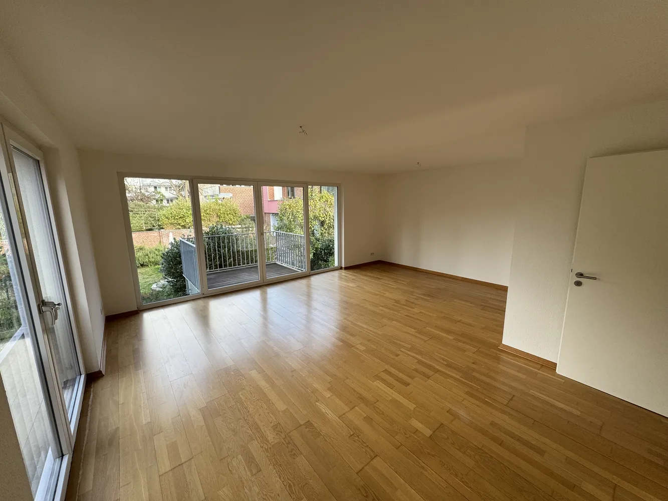 3 Zimmer Wohnung mit 82 m² in Neuss – Bild 2