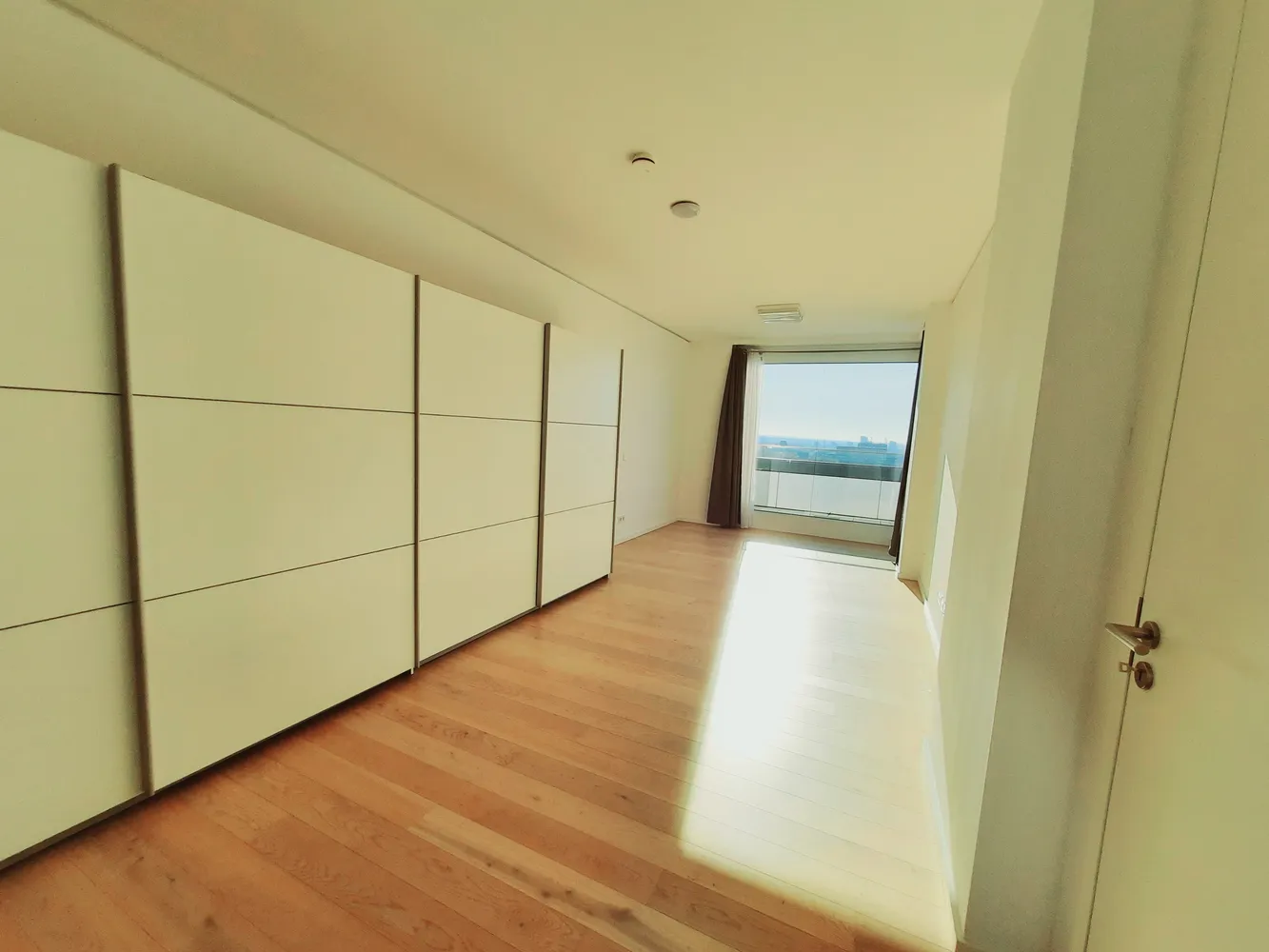 4 Zimmer Wohnung mit 113 m² in Frankfurt am Main – Bild 8
