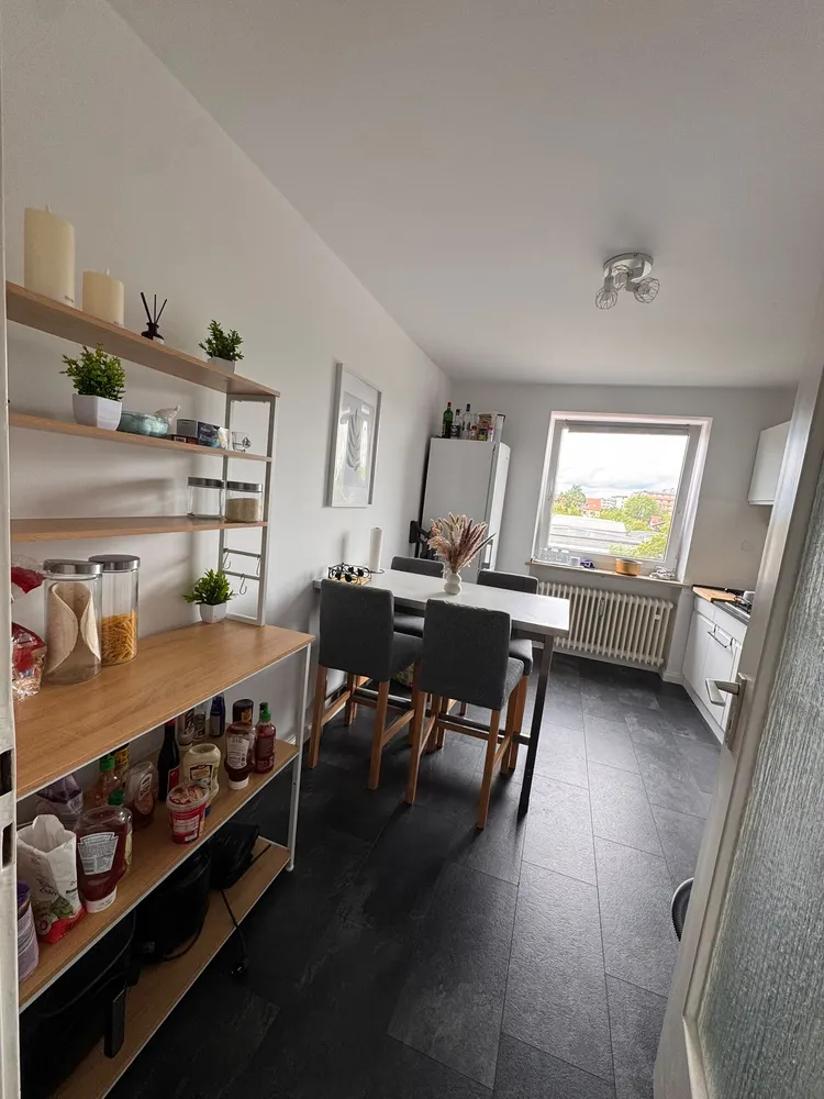 2 Zimmer Wohnung mit 55 m² in Germering – Bild 3