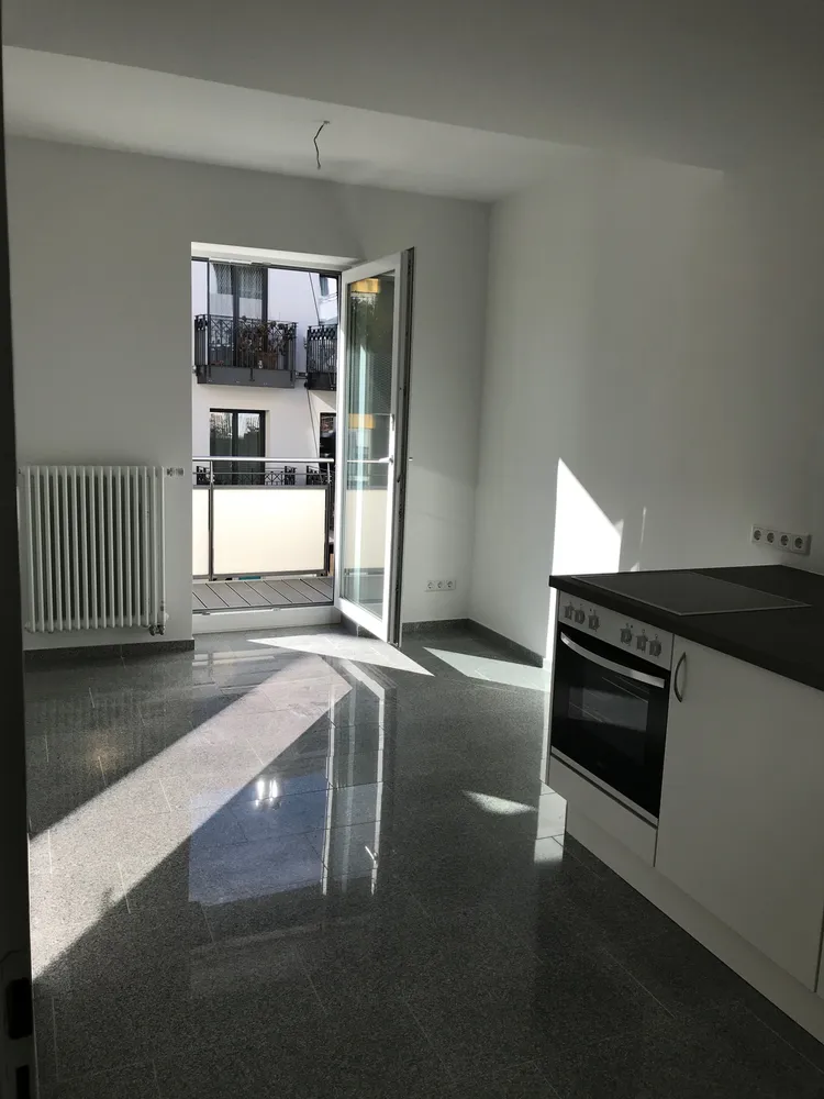 2 Zimmer Wohnung mit 70 m² in München – Bild 1