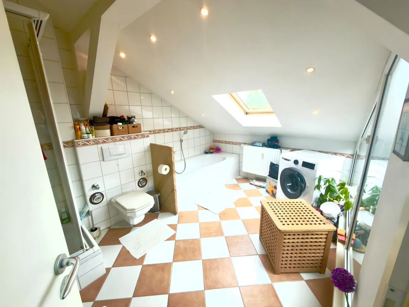3 Zimmer Wohnung mit 85 m² in Nürnberg – Bild 4