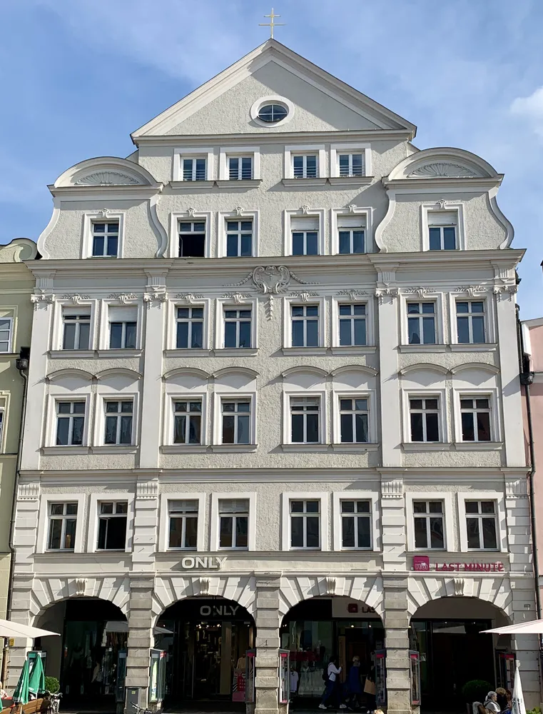 3 Zimmer Wohnung mit 93 m² in Landshut – Bild 3