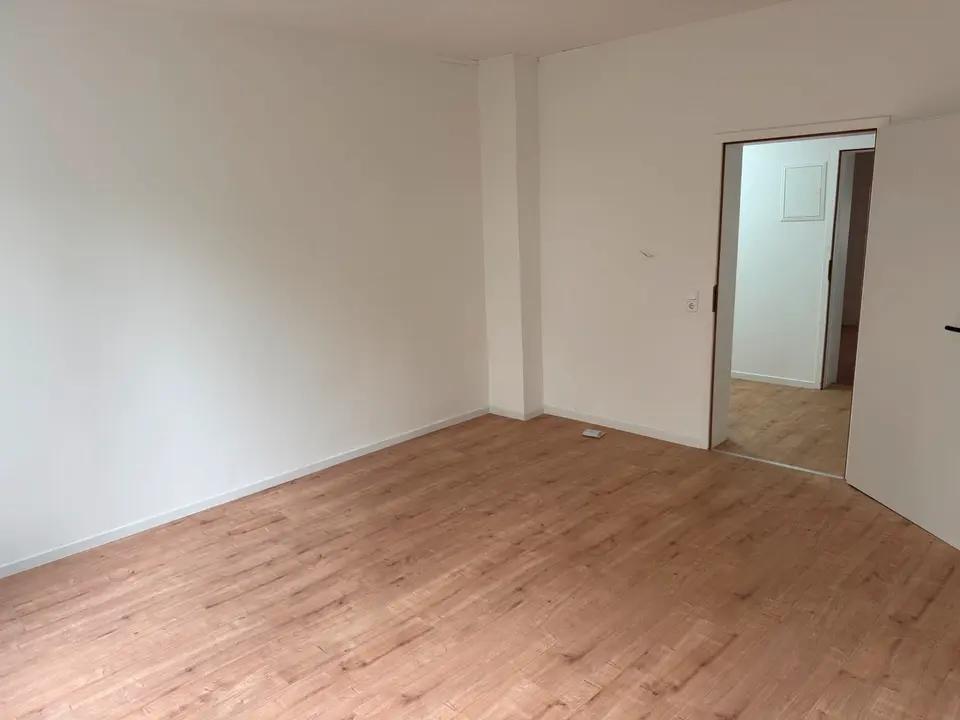 3 Zimmer Wohnung mit 83 m² in Hof – Bild 2