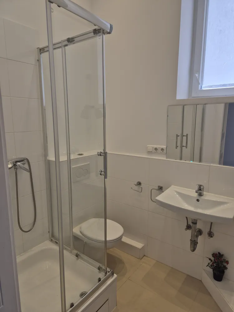 3 Zimmer Wohnung mit 99 m² in Wiesbaden – Bild 6