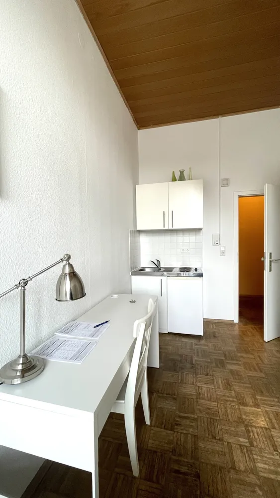 1 Zimmer Wohnung mit 14 m² in Frankfurt am Main – Bild 2